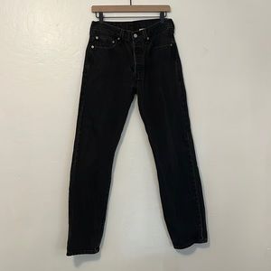 Black vintage Levi jeans size 32